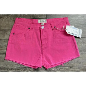 NWT True Gypsy Shorts Pink Denim Raw Hem Size 7